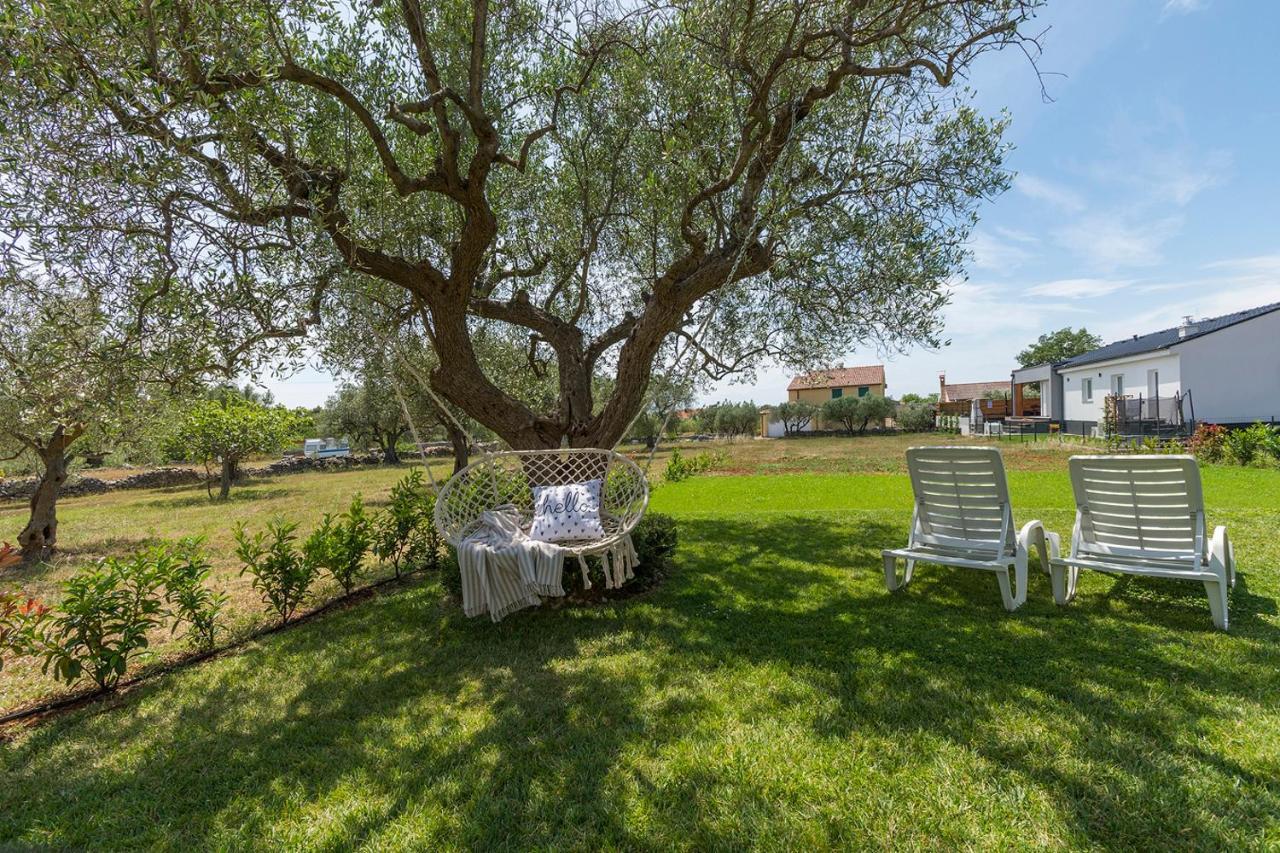 Casa Romantica Vodnjan Bagian luar foto