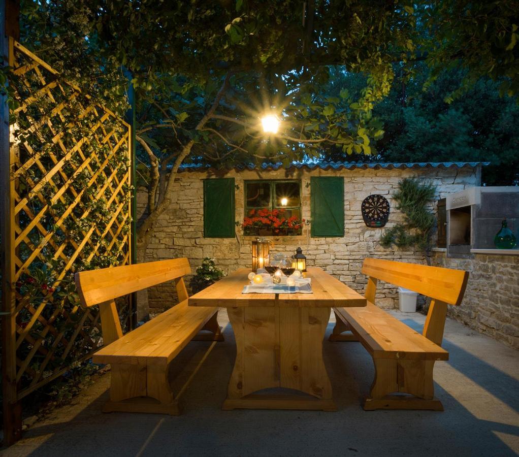 Casa Romantica Vodnjan Bagian luar foto