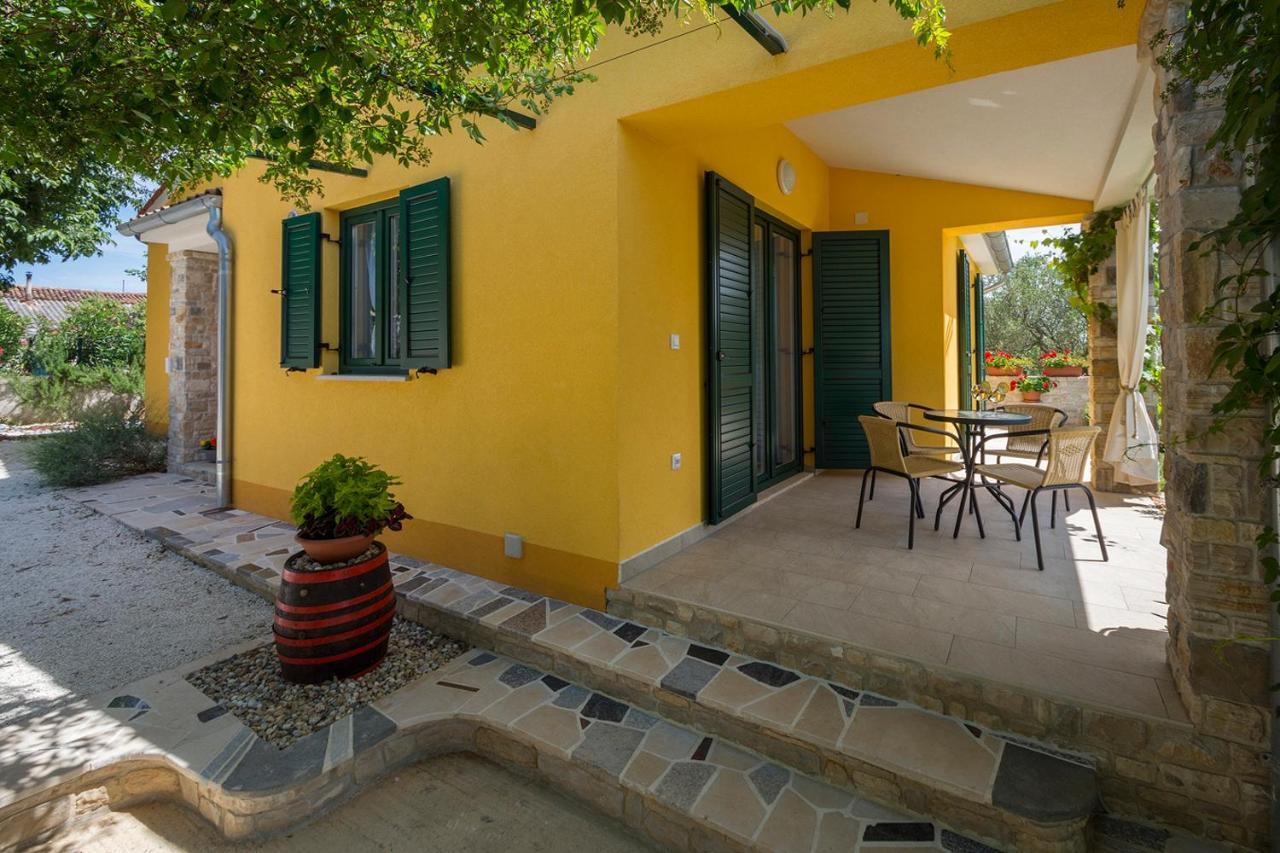 Casa Romantica Vodnjan Bagian luar foto