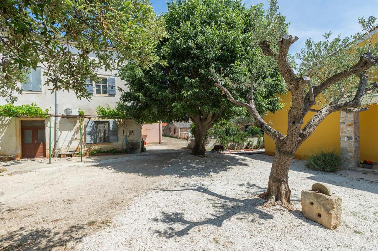 Casa Romantica Vodnjan Bagian luar foto